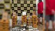 Homem de 27 anos preso com 114 barras de maconha em Uberaba