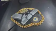 Homem é detido por se passar por policial em shopping na Taquara