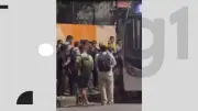 Homem é espancado após tentar assaltar ônibus em Jaboatão