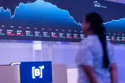 Ibovespa cai 0,2% com incertezas sobre juros e política no Brasil