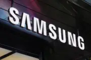 Ibovespa cai com temor de desaceleração da IA; dólar sobe a R$ 5,20