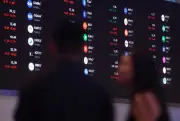 Ibovespa cai no início de julho com NY, commodities e pesquisa eleitoral