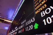 Ibovespa cai pelo quinto dia, mas Petrobras e bancos limitam perdas