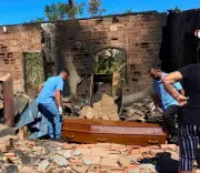 Idosa e sobrinho morrem carbonizados em incêndio no Vale do Rio Doce