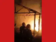 Incêndio destrói casa de madeira em Cruzeiro do Sul, no Acre