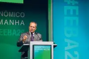 Indústria prioriza negociação com EUA para reverter tarifa de 12,5%