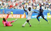 Inglaterra goleia França por 4 a 0 e fica com 3º lugar na Copa do Mundo