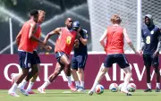 Inglaterra perde três titulares no treino antes das quartas