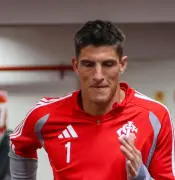 Inter precisa de goleiro? Podcast avalia prioridades e lesão de Rochet