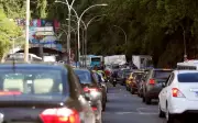 IPVA por peso do carro: proposta avança na Câmara; entenda