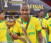 Jayden Adams, ex-meia da seleção sul-africana, morre aos 25 anos