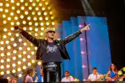 Jão anuncia retorno à música com teaser e contagem regressiva