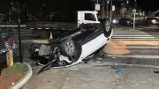 Jovem capota carro após roda se soltar em Piracicaba; semáforos desligados