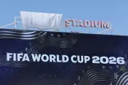 Levi's transforma 'censura' da Fifa em campanha e lança camiseta