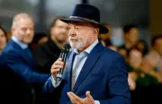 Lula chama taxa dos EUA no Estreito de Ormuz de 'pirataria'