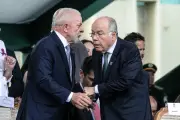 Lula e chanceler avaliam tarifa de 25% dos EUA e preparam retaliação