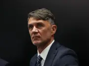 Maldini ameaça deixar seleção se Pirlo não for o técnico