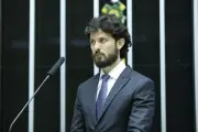 Marcelo Aro favorito a substituir Cleitinho no Senado por MG