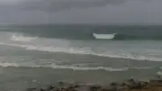 Marinha emite alerta de ressaca no Rio de Janeiro até terça-feira