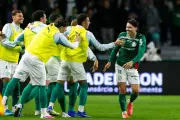 Maurício e Sosa brilham na vitória do Palmeiras sobre o Coritiba