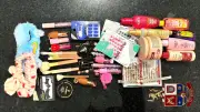 Mãe denuncia filha de 17 anos por furto de bijuterias e cosméticos em SP