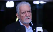 Mendonça autoriza PF a acessar celulares de Jacques Wagner e ex-sócio do Banco Master