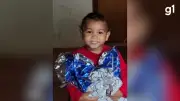 Menino de 3 anos espancado pelo pai por não dar 'bom dia' morre no RS