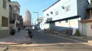 Menino de 7 anos protege mãe de agressão e suspeito é preso em Vila Velha