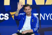 Messi comenta foto com Yamal antes da final da Copa do Mundo