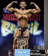 Moisés Moreira conquista título no Musclecontest Brazil e vira profissional