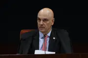 Moraes cobra explicações sobre falhas em tornozeleira de Débora do Batom