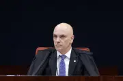 Moraes dá 48h para defesa de Bolsonaro explicar vídeo com IA usado por Flávio