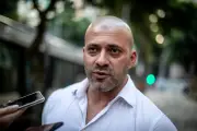 Moraes manda Daniel Silveira explicar vídeo com apoio a senador