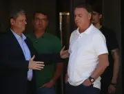 Moraes manda defesa de Bolsonaro entregar 10 armas em 48h