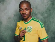 Morre Jayden Adams, meia da África do Sul que jogou a Copa de 2026, aos 25 anos