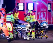 Motorista atropela multidão na parada LGBTQIA+ de Berlim: 1 morto e 29 feridos