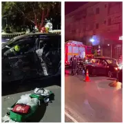 Motorista de 24 anos fica ferido ao bater carro contra poste em Montes Claros