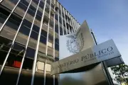 MP-PR sigila investigação sobre contratos da Celepar com ex-sócio de irmão de Ratinho Jr.
