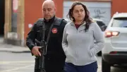 Mulher da mala: Caroline Barros sacou R$ 3 milhões em esquema no IRM