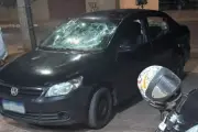 Mulher quebra vidros do carro do ex ao cobrar dívida de R$ 30 mil em MT