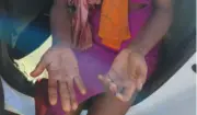 Mulher sobrevive após ser amarrada e jogada de ponte em MG