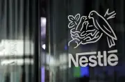 Nestlé vende metade da divisão de águas por US$ 3,4 bi e lucro cai