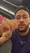Neymar ironiza críticas por presença em torneio de poker: 'Vai cuidar da sua vida'
