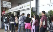 Número de desalentados é o menor desde recessão de 2015-2016, aponta IBGE