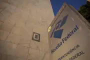 Novo leilão da Receita Federal: iPhones, veículos e mais em SP