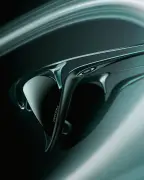 Oakley Infiniloop: óculos de R$ 5.510 com design de fio único