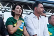 Pacificação de Michelle e aliados com Flávio esbarra em fator crítico
