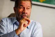 PDT anuncia apoio nacional à reeleição de Lula, que agradece lealdade