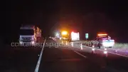 Pedestre morre atropelado por bitrem e carro que fugiu na SP-304 em Torrinha