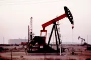 Petróleo a US$ 85: escalada no Estreito de Ormuz dispara preço